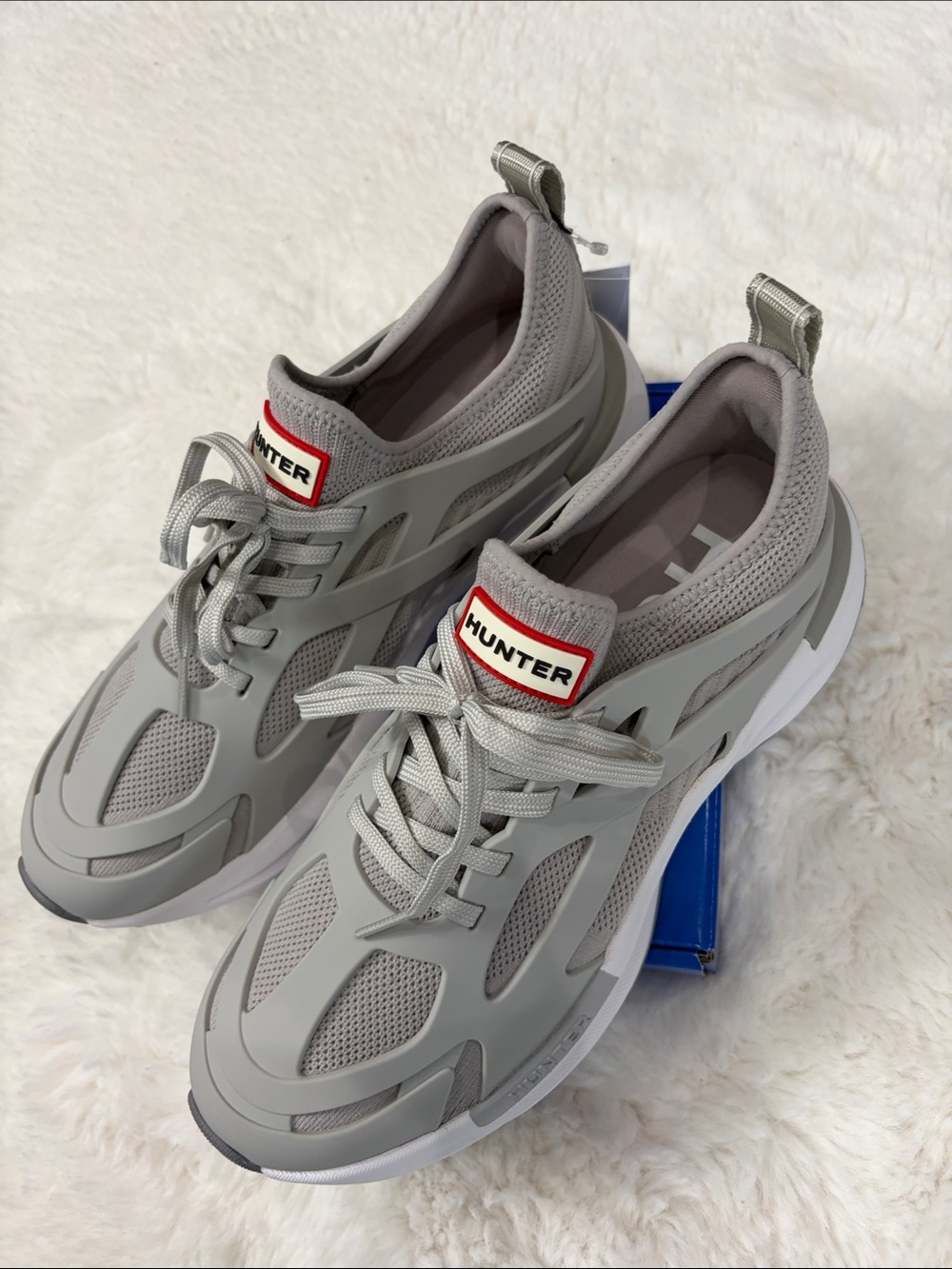 Hunter ,Size 10M,Light Gray Knit Athletic Sneakers